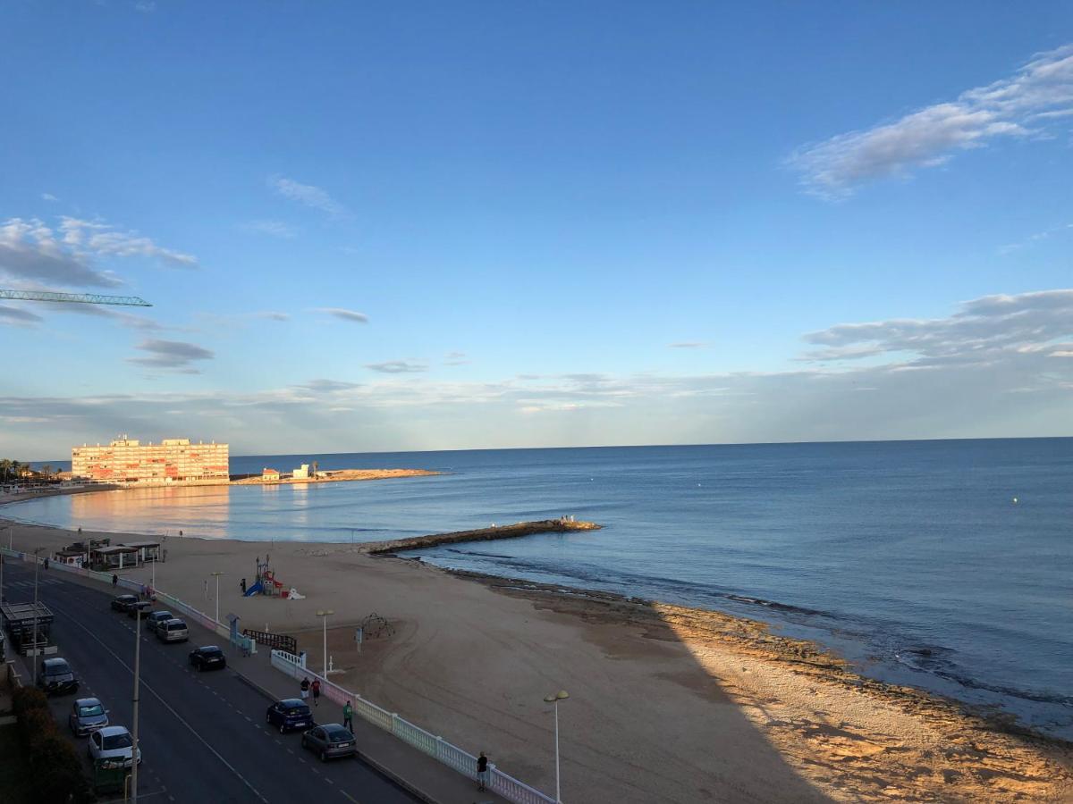 Nuevos alojamientos Coloso playa Torrevieja Exterior foto