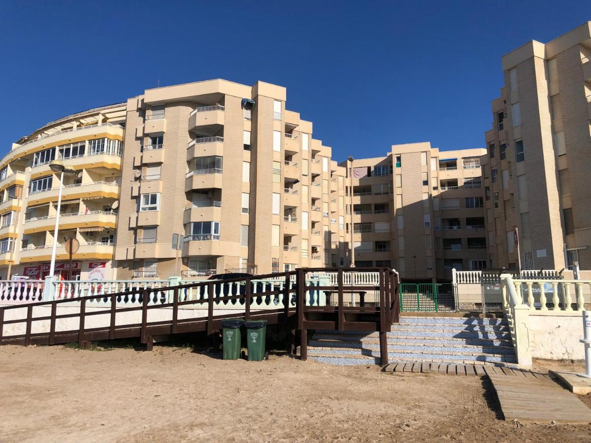 Nuevos alojamientos Coloso playa Torrevieja Exterior foto